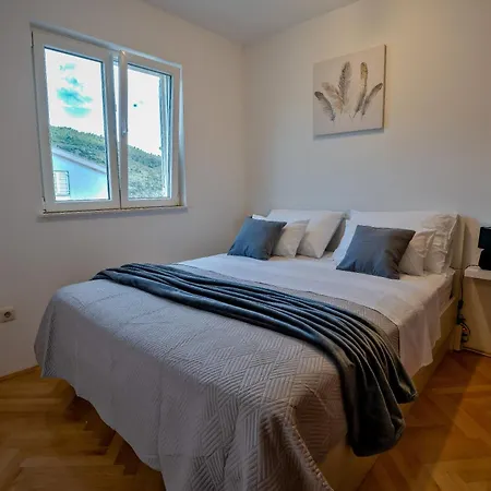 Bonaca Apartment